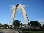 Miami Gardens FL Sunshine State Arch 01